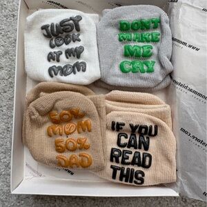 NWT - Twinkletoes by Mommachi Gift Box